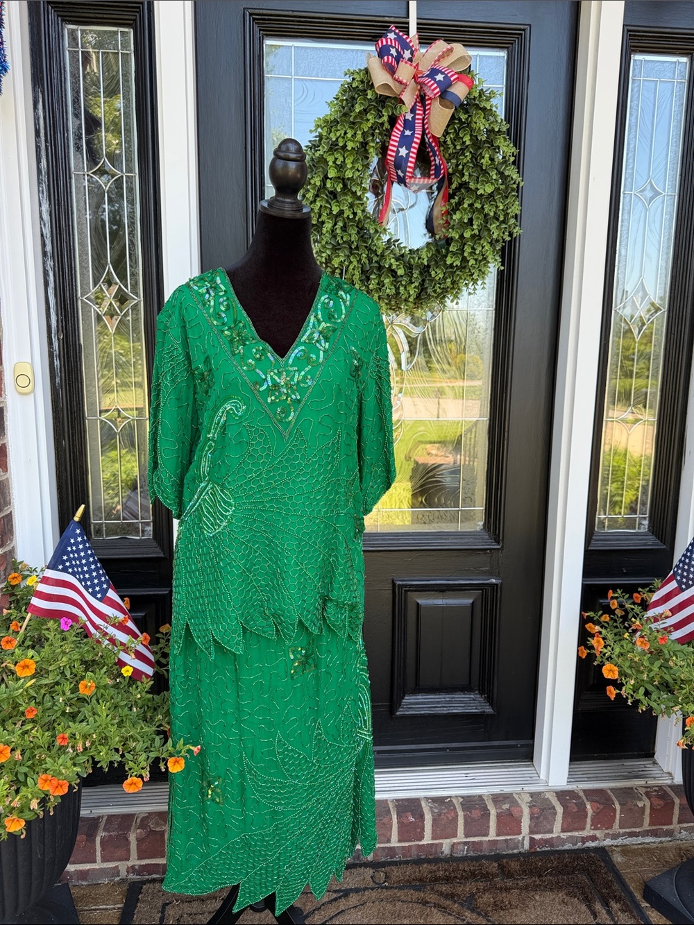 Vintage Beaded 2 piece 💚